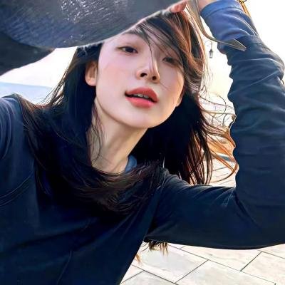 哥斯拉对美加洛 封面